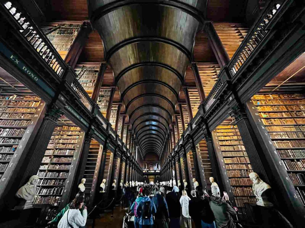 The coolest things to do in Dublin-unique and highly inspiring places to visit.