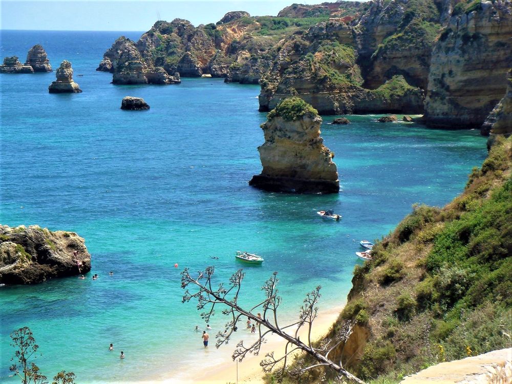 The best coastal cities in Portugal - Algarve.
