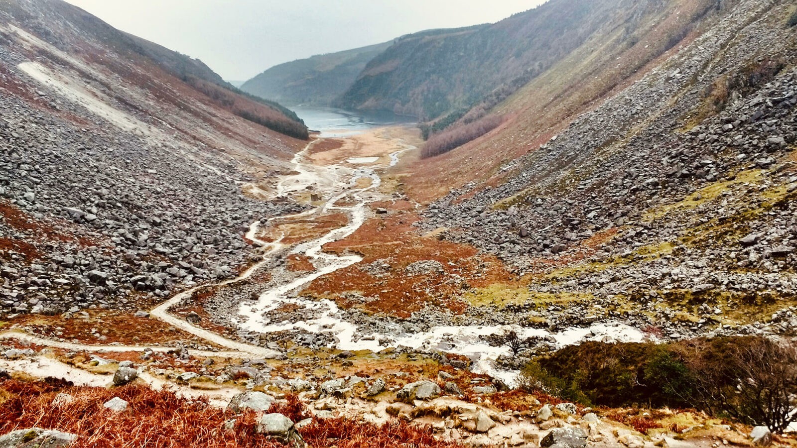 Hiking Lugnaquilla – the highest peak in Wicklow Mountains