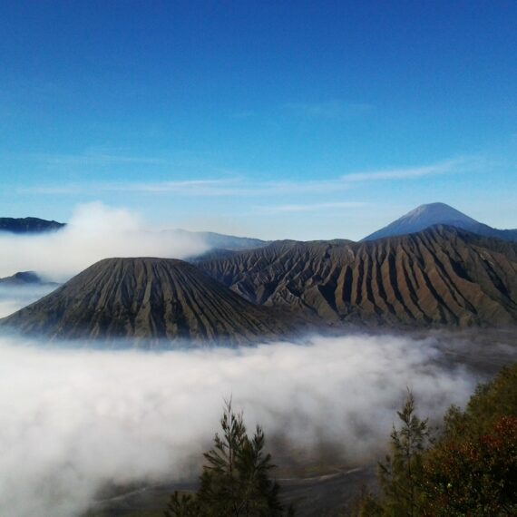 Mount Penanjakan sunrise hike - East Java, Indonesia.