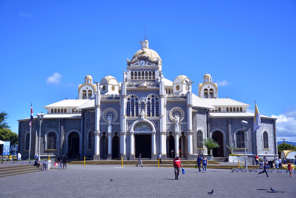 How to get to Cartago the historical capital of Costa Rica?