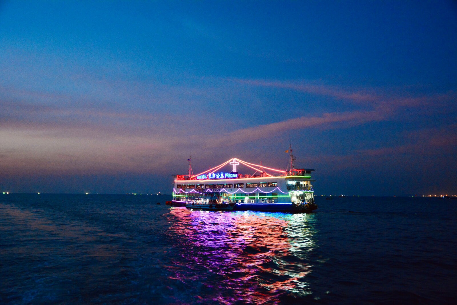 Walking Street Pattaya – most famous entertainment hub Thailand.