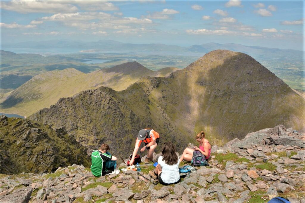 Hiking Carrauntoohil via Devil's Ladder