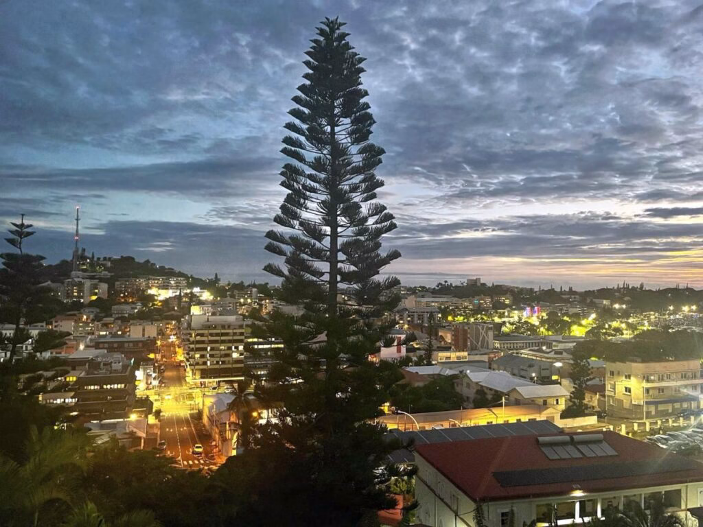 Full travel guide for New Caledonia – home to world’s largest lagoon.