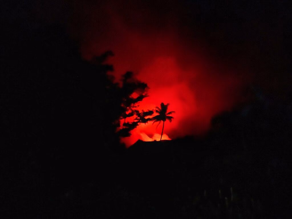 Mount Yasur Volcano - things to do in vanuatu.