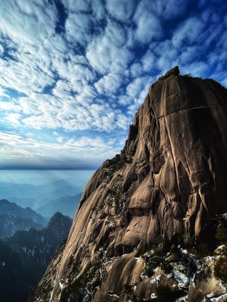 Hiking Huangshan Mountains – Avatar Yellow Mountains Scenic Area in China.