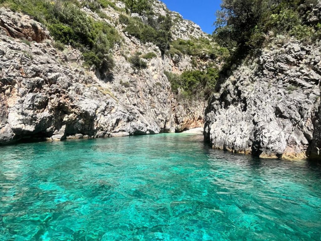 10 days in Albania itinerary.