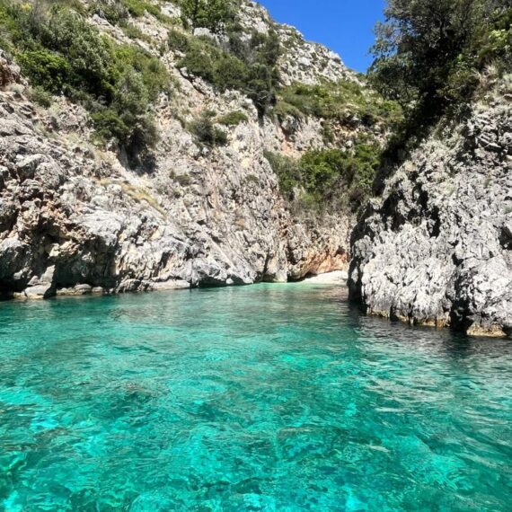 10 days in Albania itinerary.