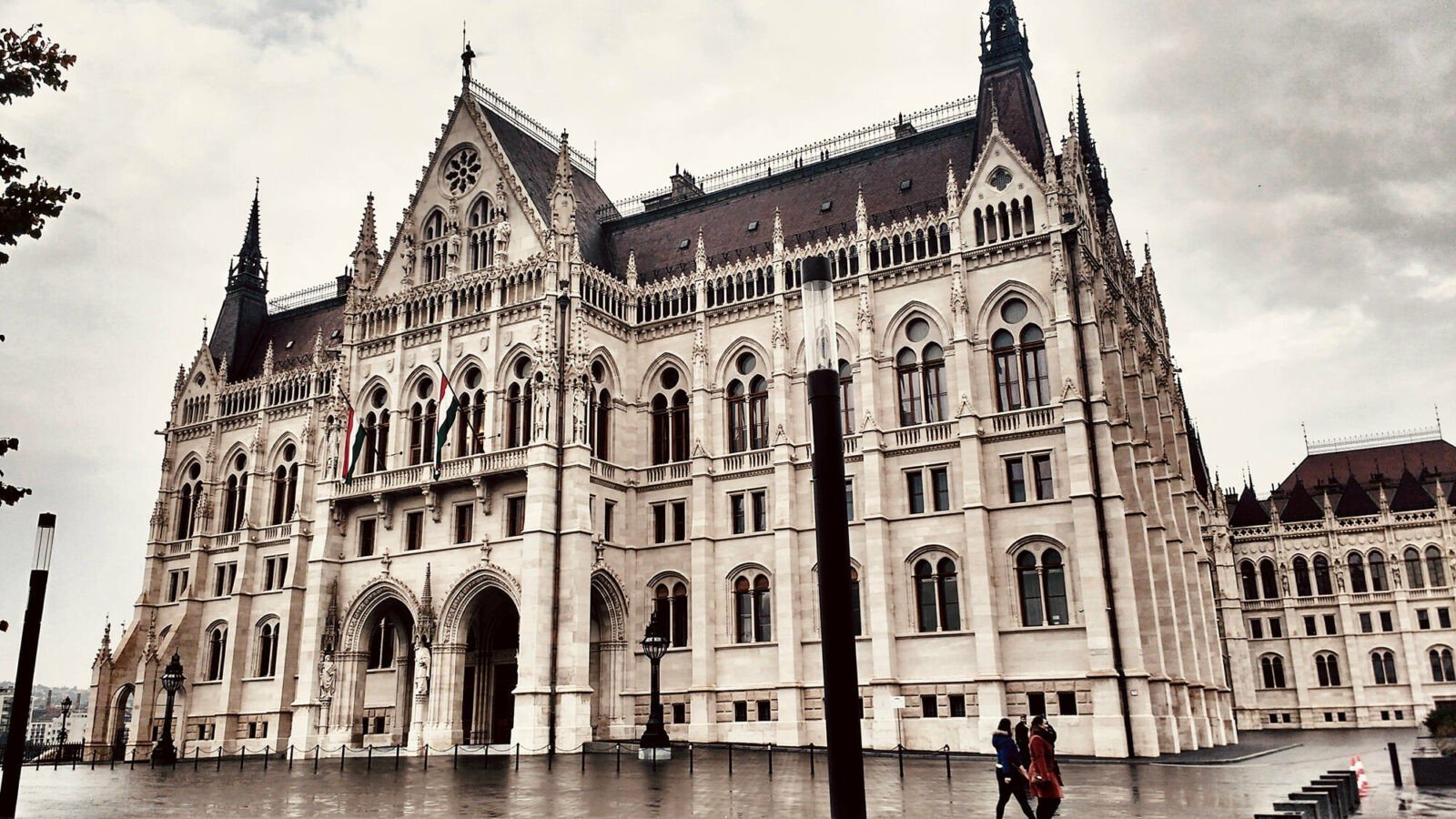 Most epic things to see in Budapest in 5 days.