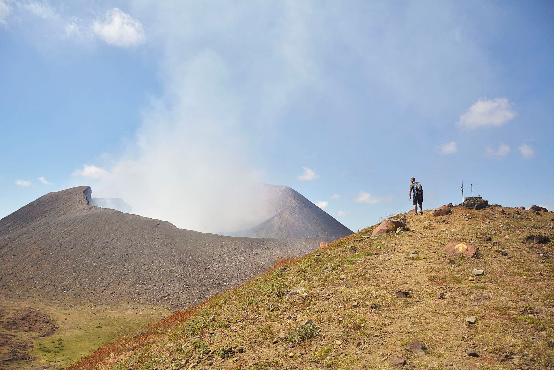 Hiking Telica Volcano without a tour guide
