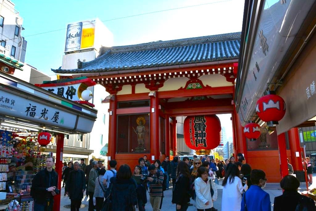 Top things to do in Asakusa district in Tokyo - Asakusa Temple.