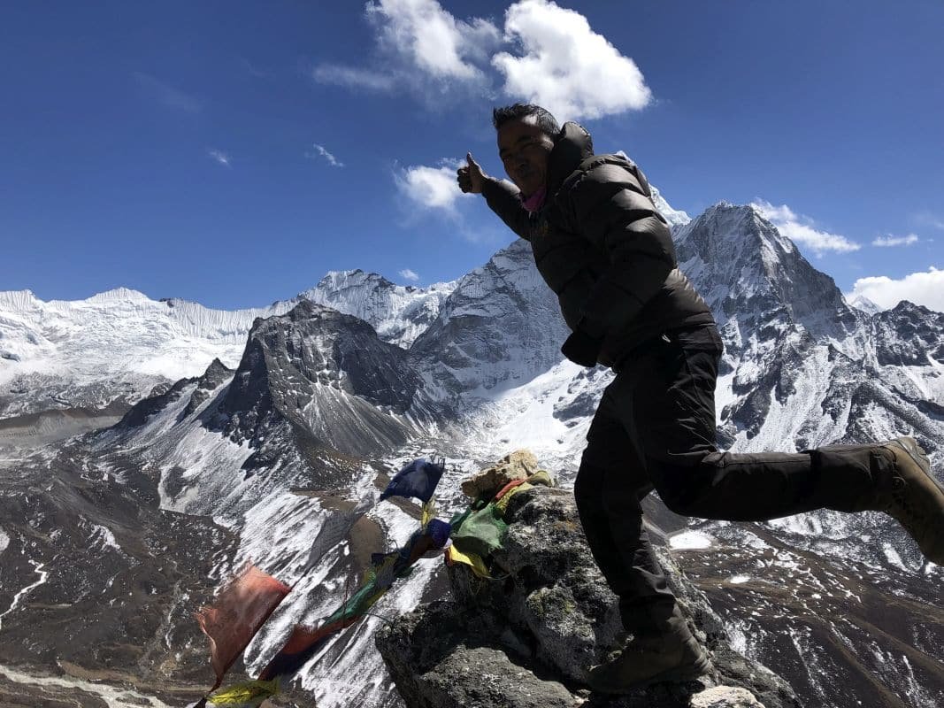 Everest Base Camp Trek – Complete 14 Days Trekking Guide for Beginners.