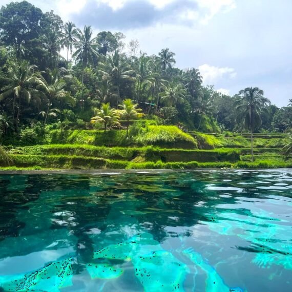 10 incredible places to see in Bali Island.