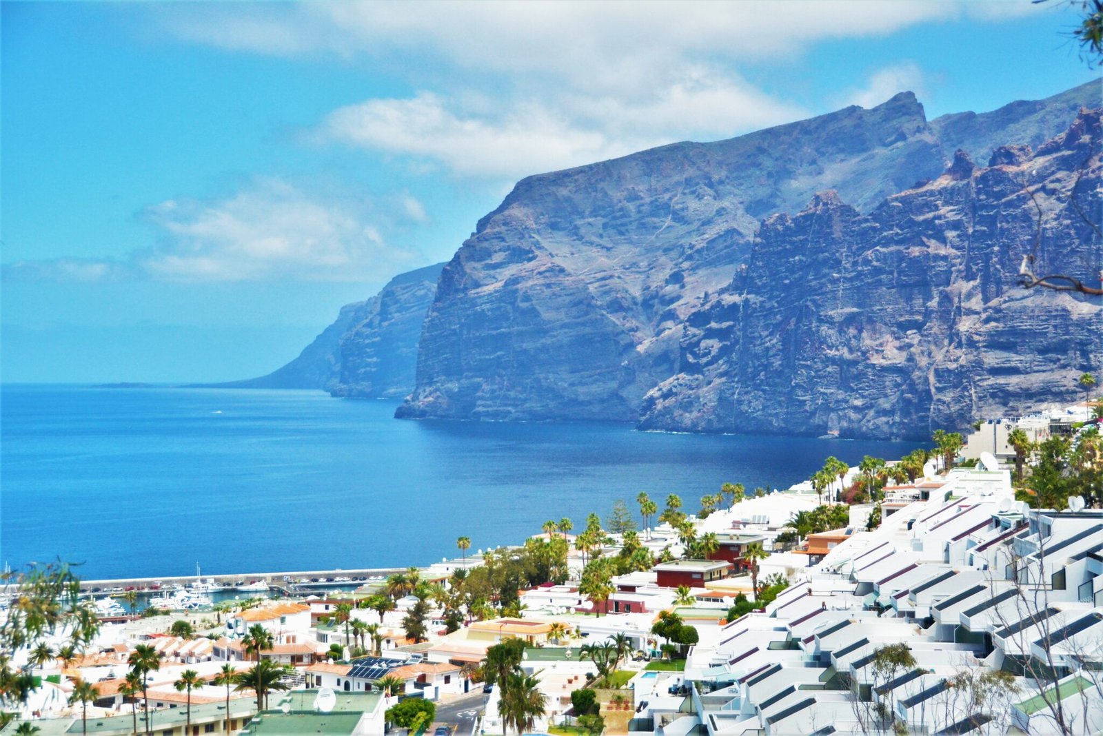Travel guide to Tenerife - top things to explore on the island.