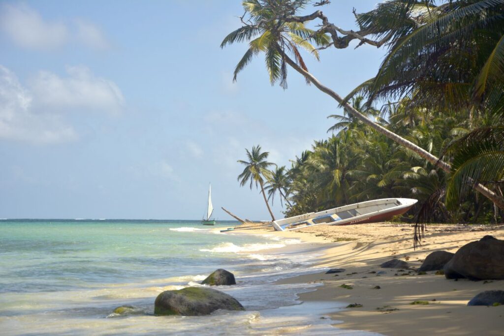 Travel guide to Little Corn island