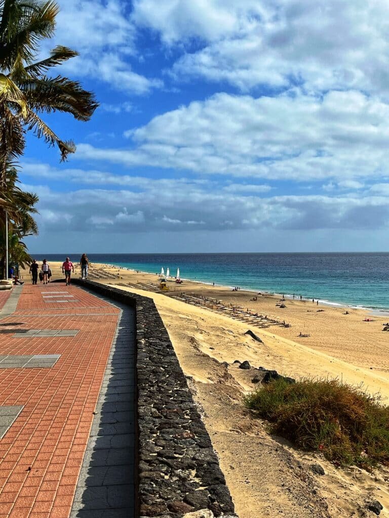 Fuerteventura Morro Jable - Things to do in Morro Jable the best place to stay in Fuerteventura.