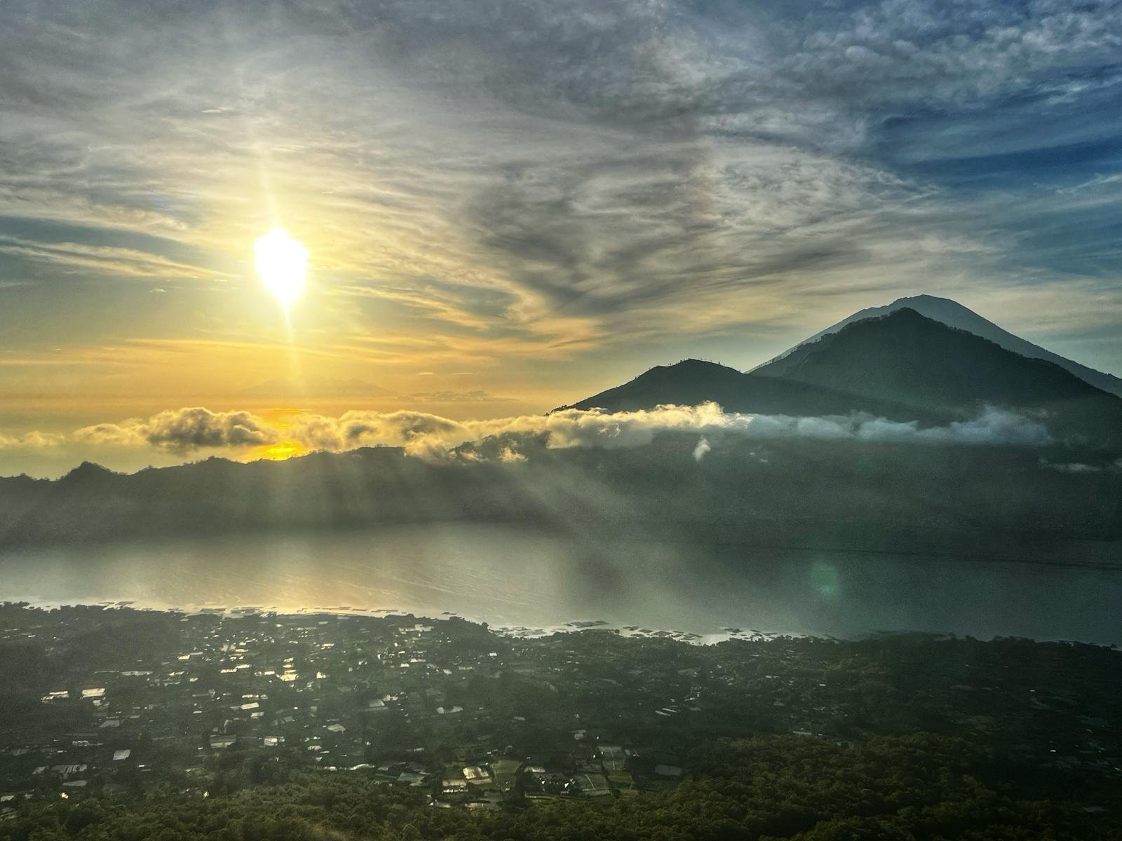 Everything you need to know before hiking Mount Batur in Bali – my day tour experience.