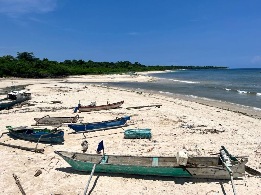 Complete guide on how to travel around Sumba for solo travelers – explore unique Indonesia.