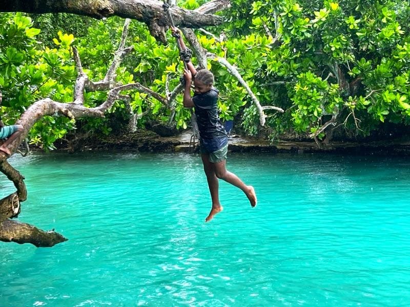 Pacific Islands Travel advice and tips.