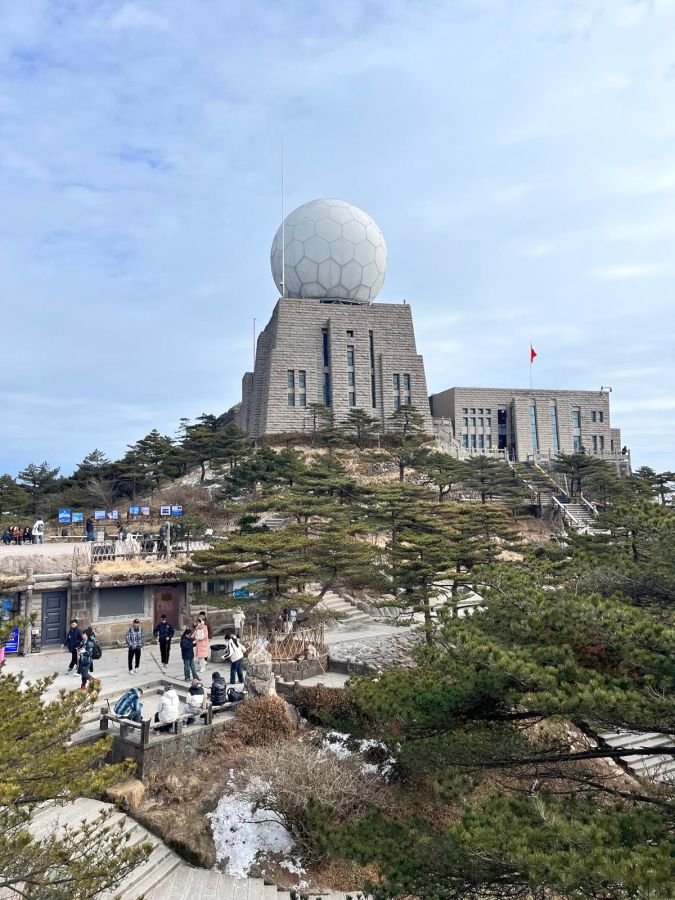 Hiking Huangshan Mountains – Avatar Yellow Mountains Scenic Area in China.