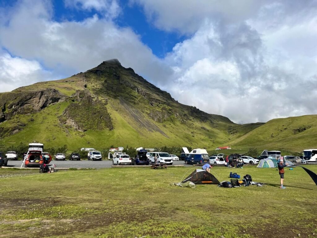 How to prepare for the 4-day Laugavegur trail from Skogar to Landmannalaugar.