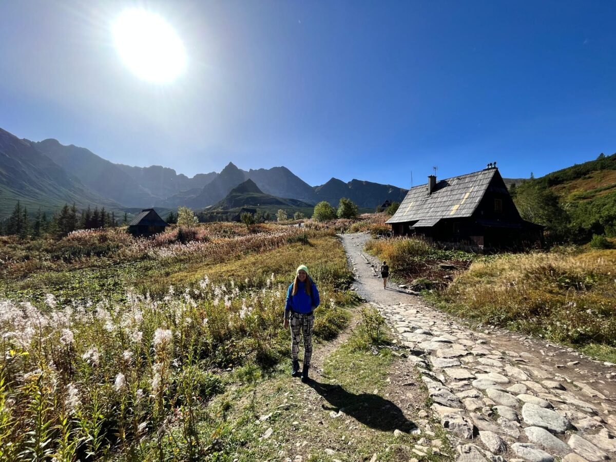 Easy hikes in Zakopane – Sarnia Skala hiking trail.