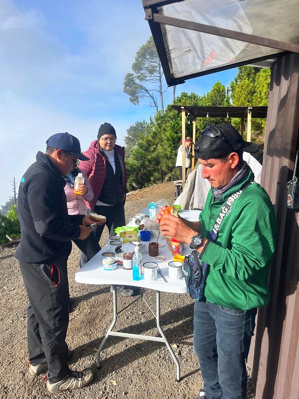Volcan Acatenango Hike - base camp