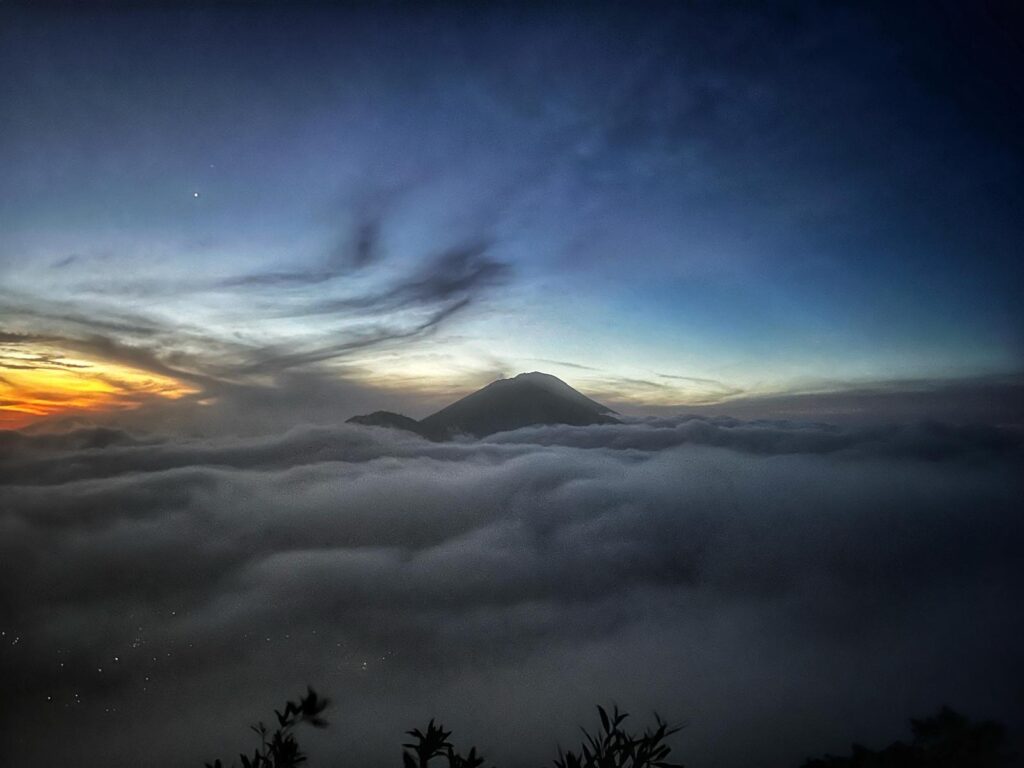 The best hikes in Bali - Hiking Mount Batur