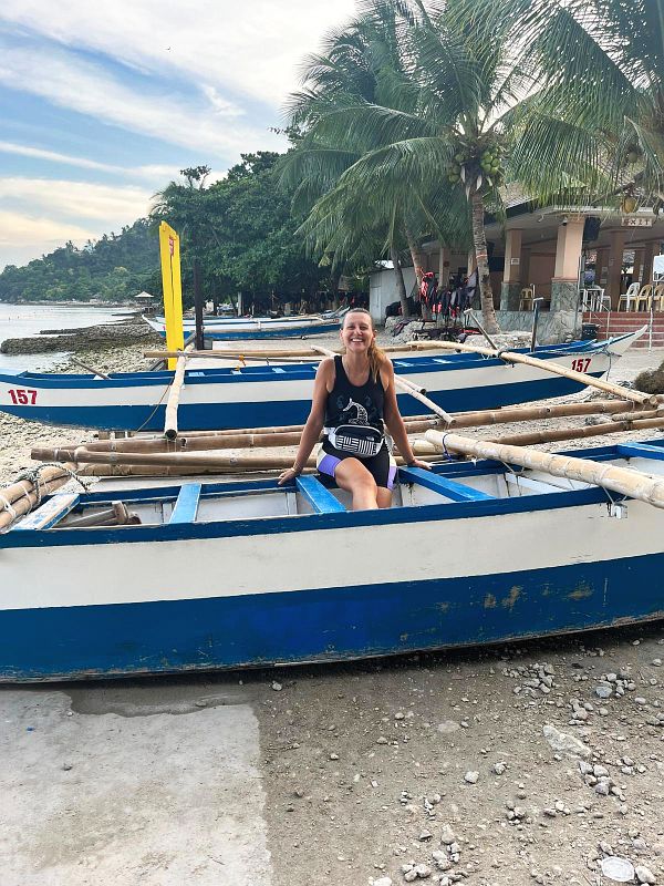 7 wonders of Philippines - swimming with whale sharks in Cebu
