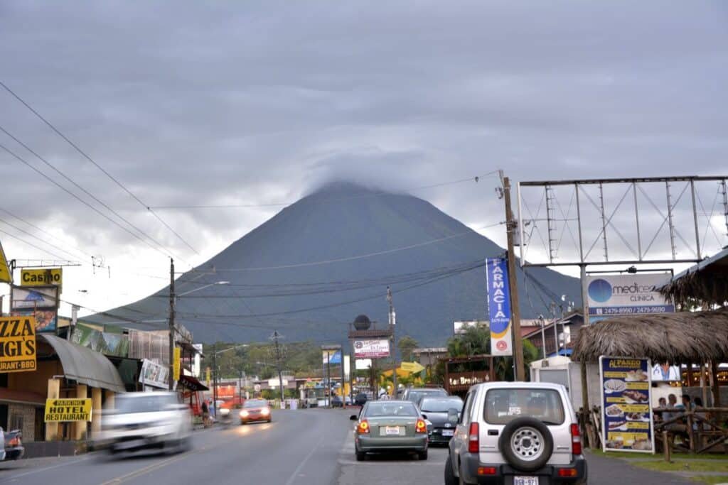 La Fortuna - hiking Arenal Volcano.