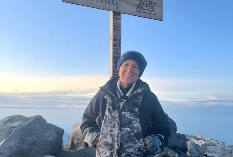 Solo female travel guide to Guatemala.