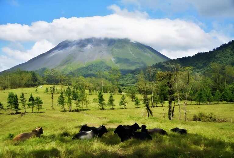 The best things to do in Costa Rica.