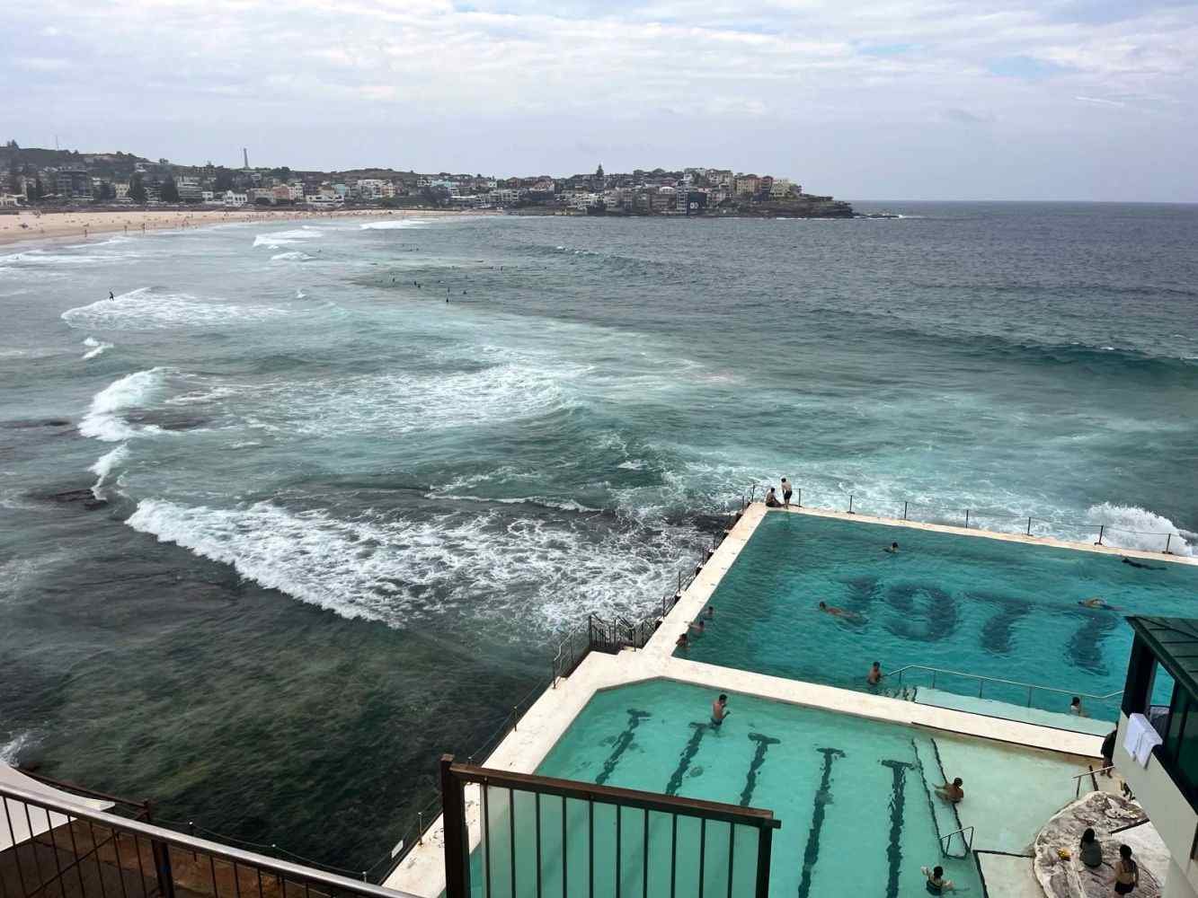 The best things to do on Bondi Beach Sydney.