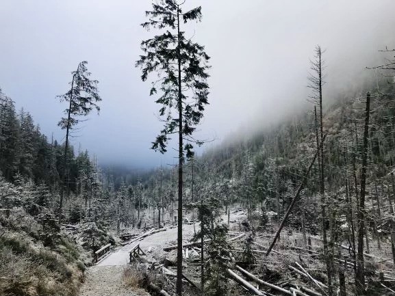 Hiking Zawrat in Tatra Mountains